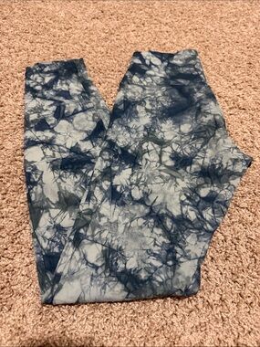 Green Marble Tie-Dye Leggings